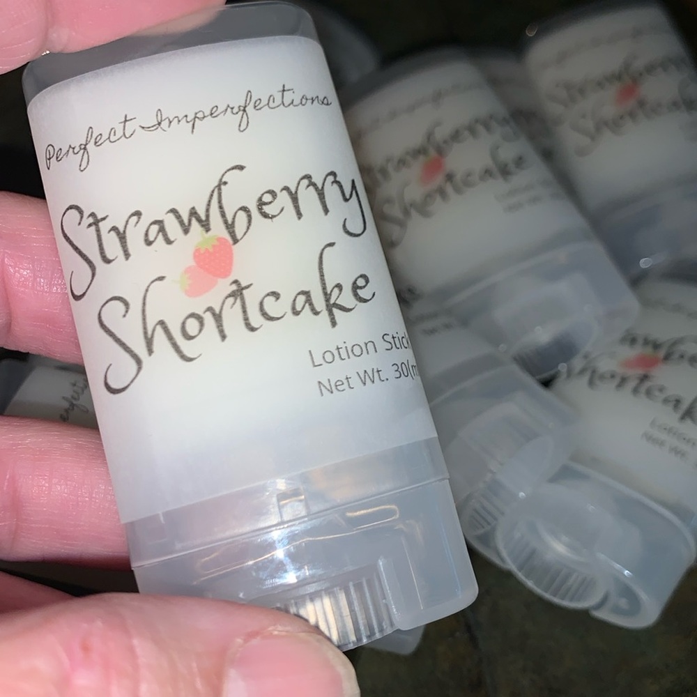 Only 2 left Handmade Strawberry Shortcake Lotion Stick - Picture 4 of 10